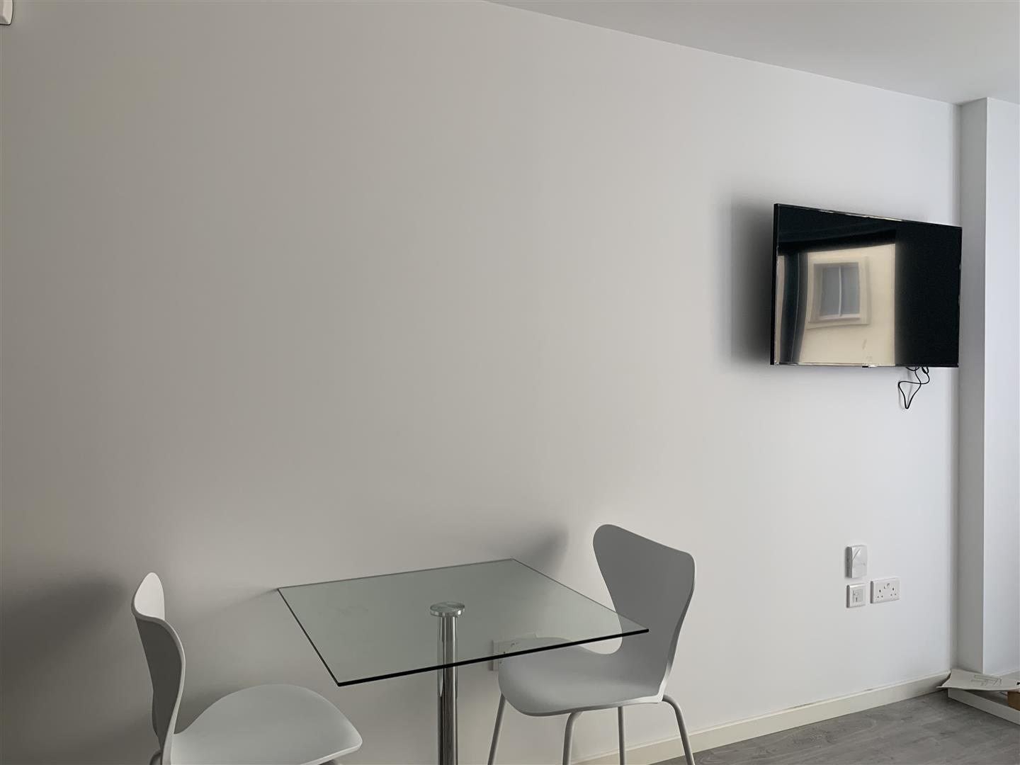 Image of Apartment - 1 Bathrooms for Rental in The Hub-Gibraltar, Image 4